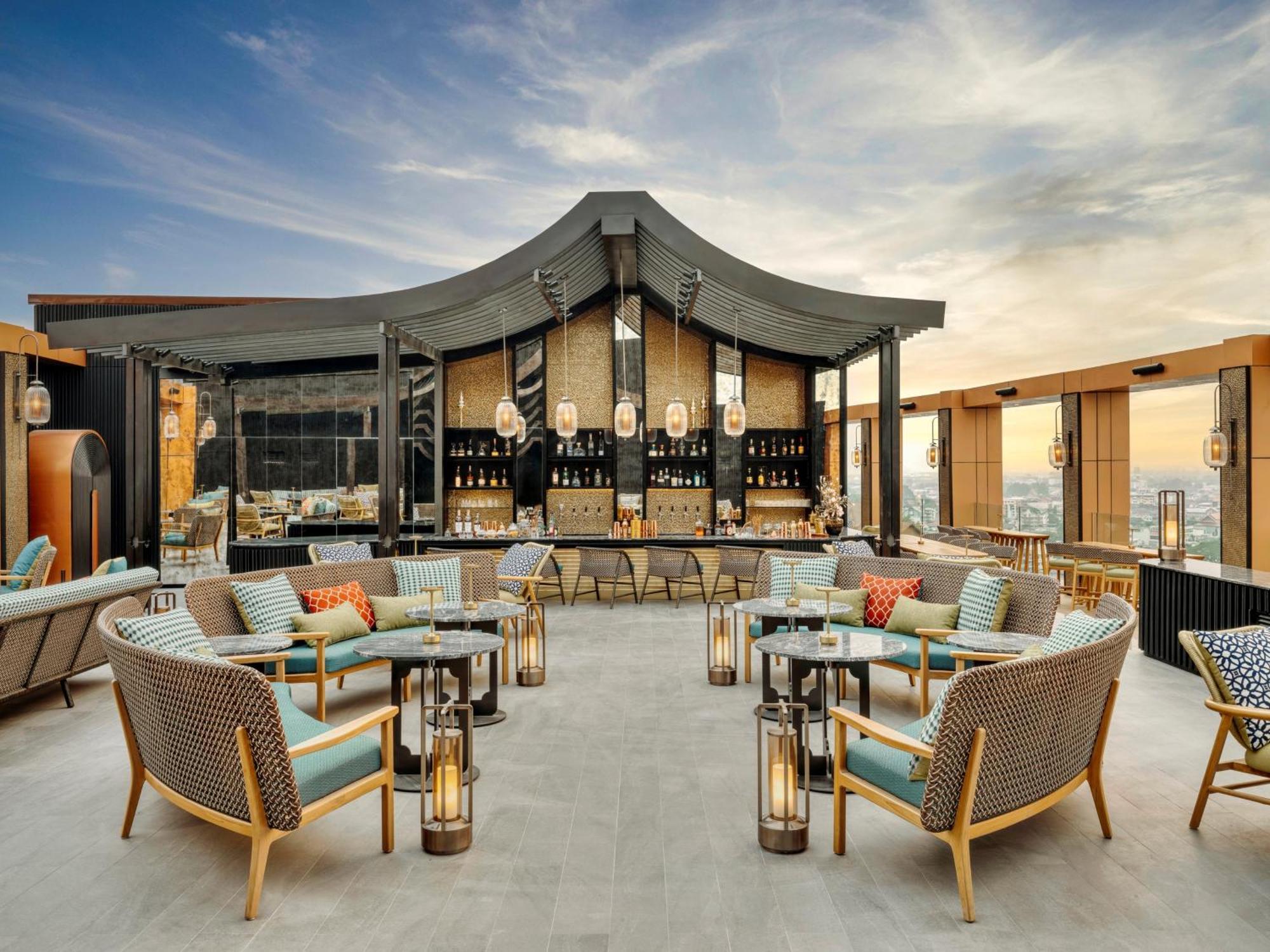 Intercontinental Chiang Mai The Mae Ping Hotel Kültér fotó